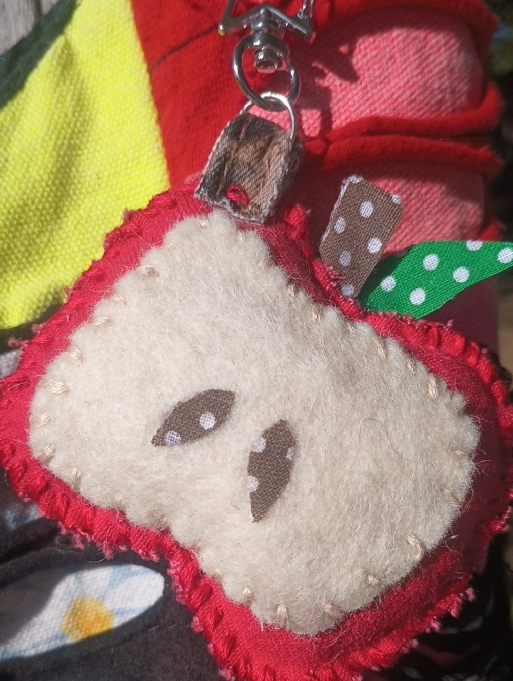 Handcrafted Apple Keychain - Picture 5 of 5